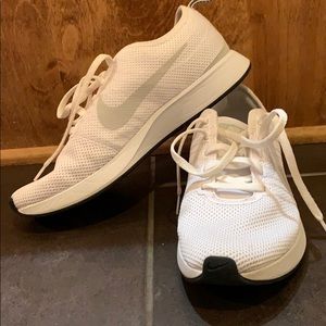White Nike Dualtone Racers